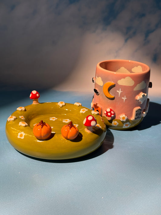 GHOSTY MUG SAUCER SET 6