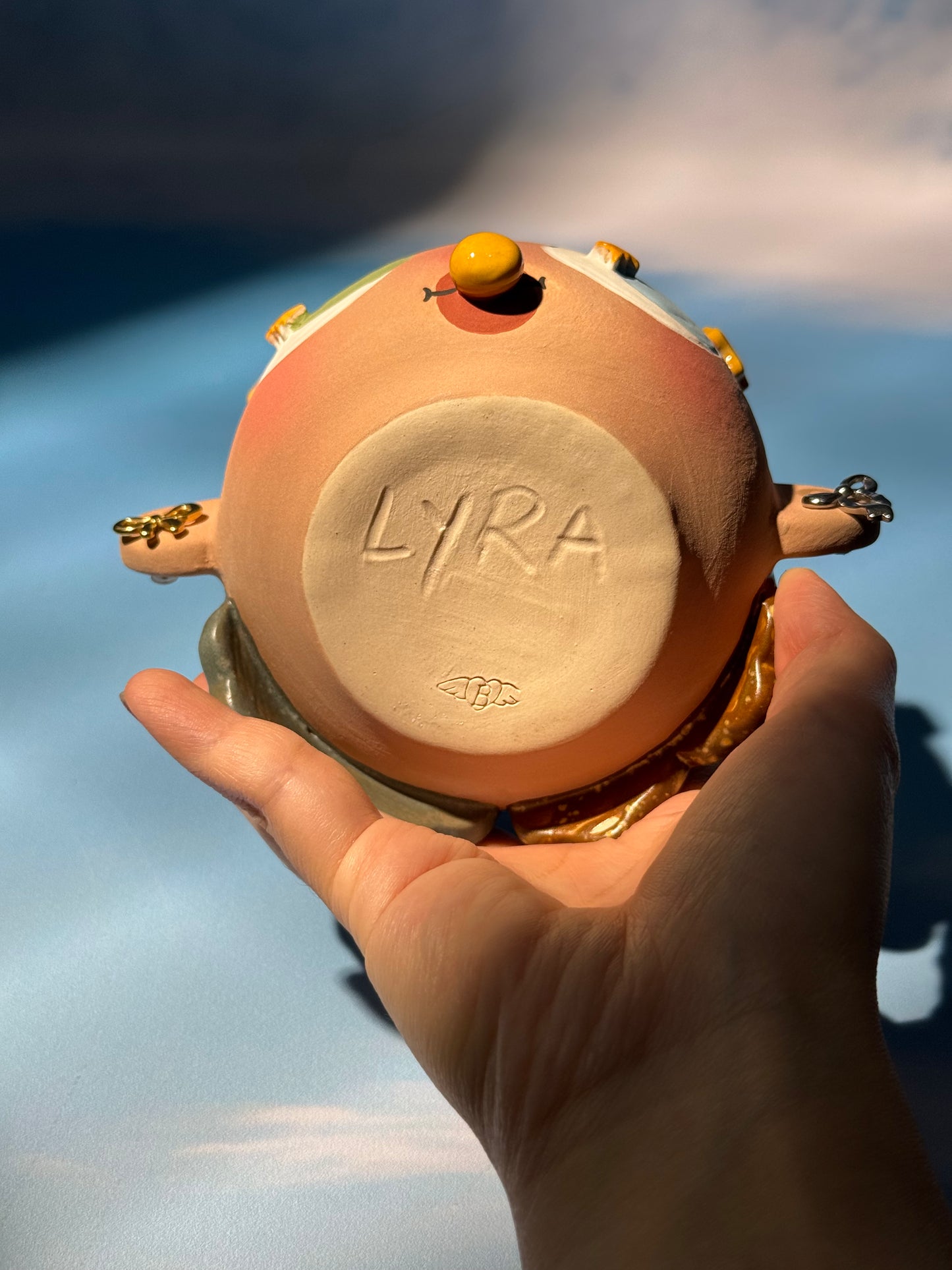 LYRA mug