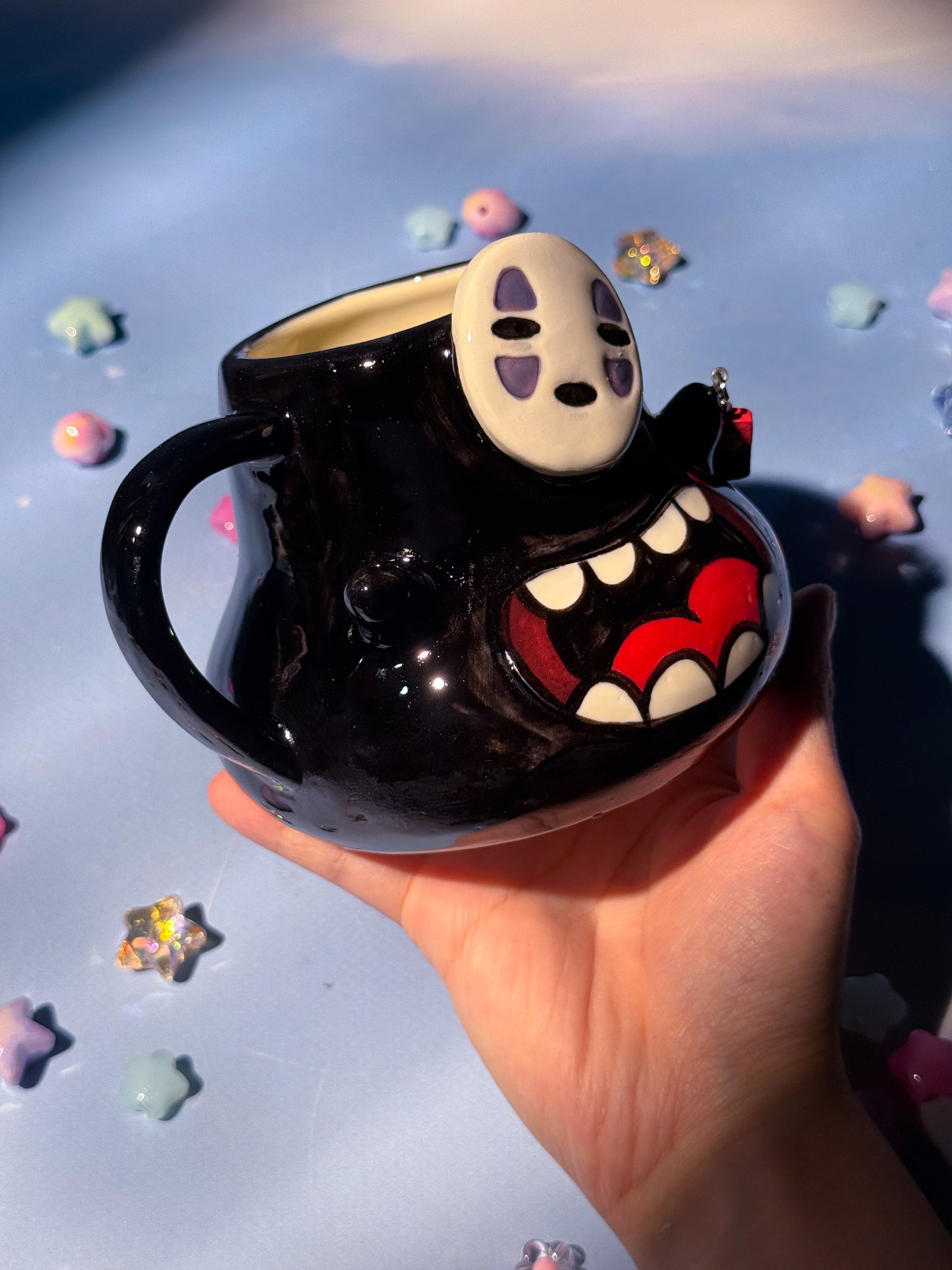 Giant No Face Mug 2