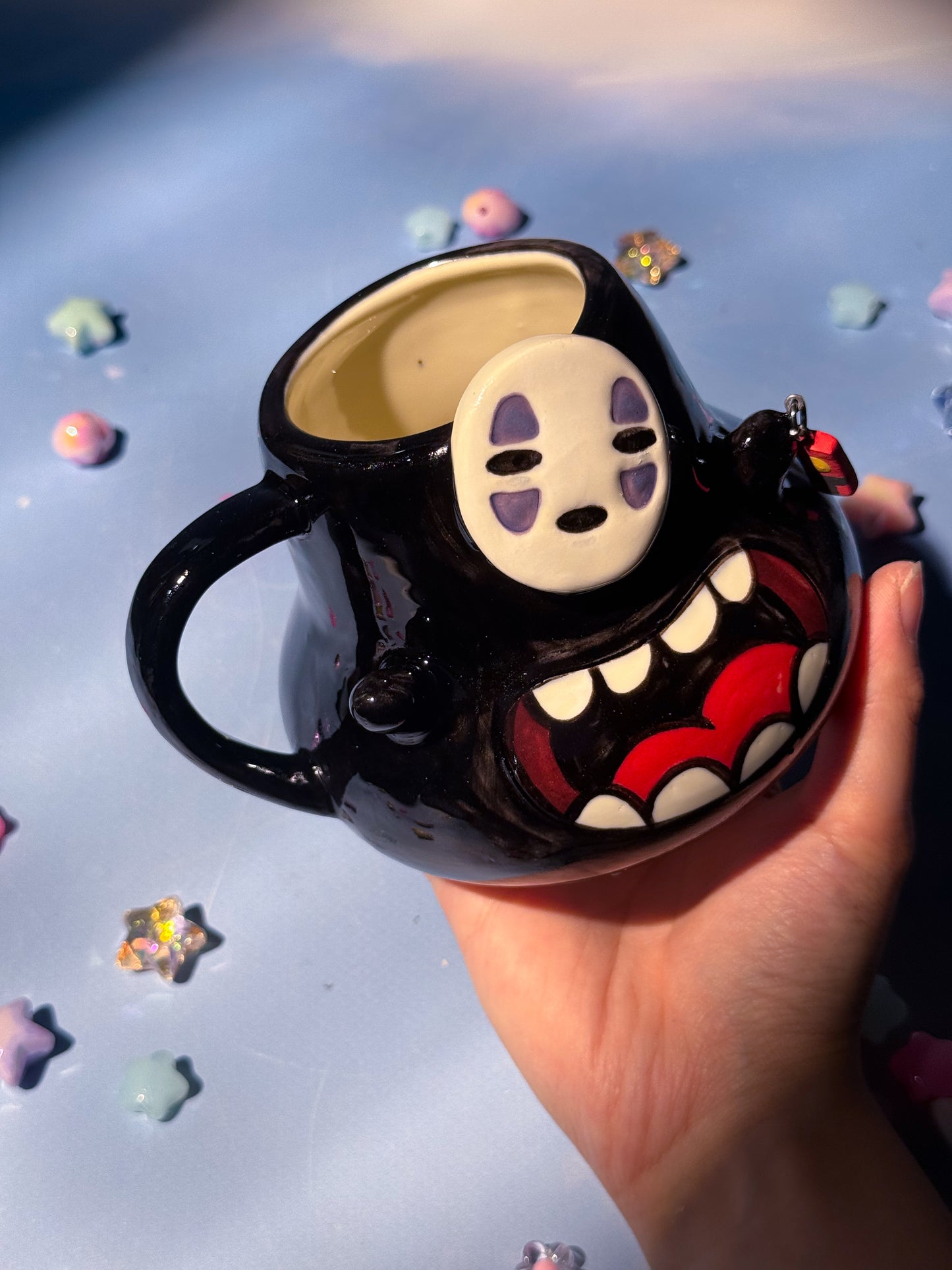 Giant No Face Mug 2