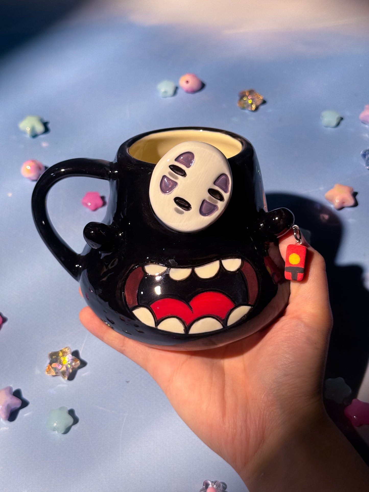 Giant No Face Mug 3