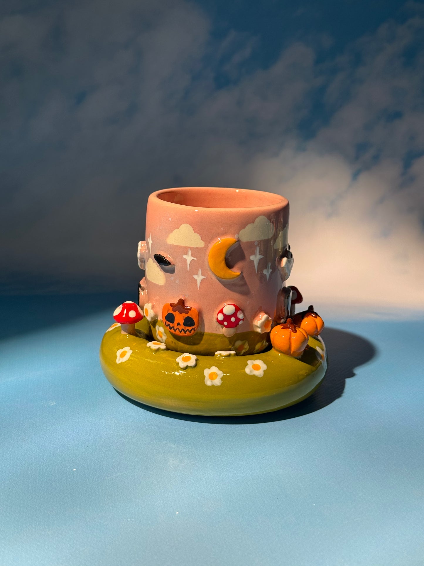GHOSTY MUG SAUCER SET 1