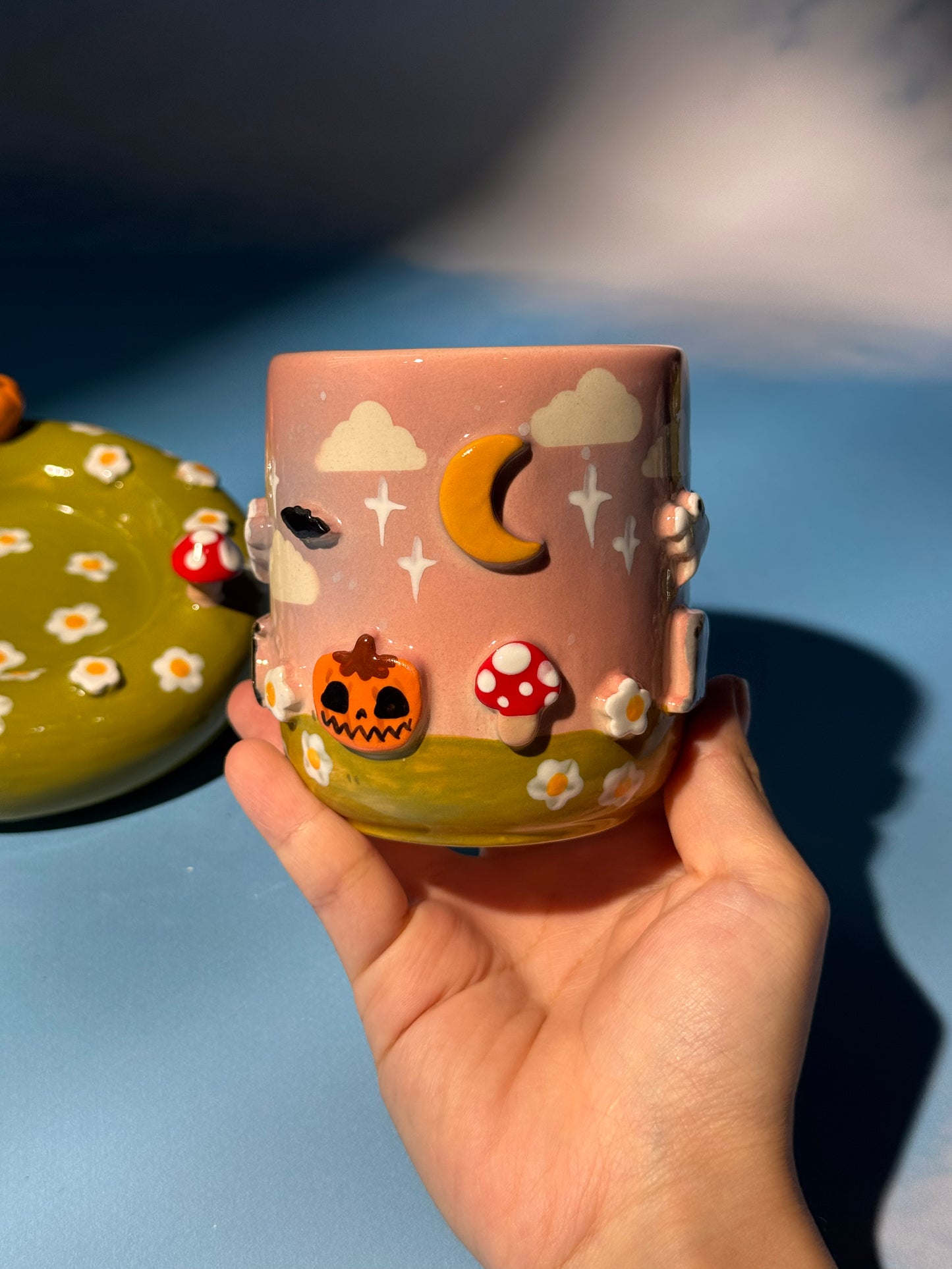 GHOSTY MUG SAUCER SET 1