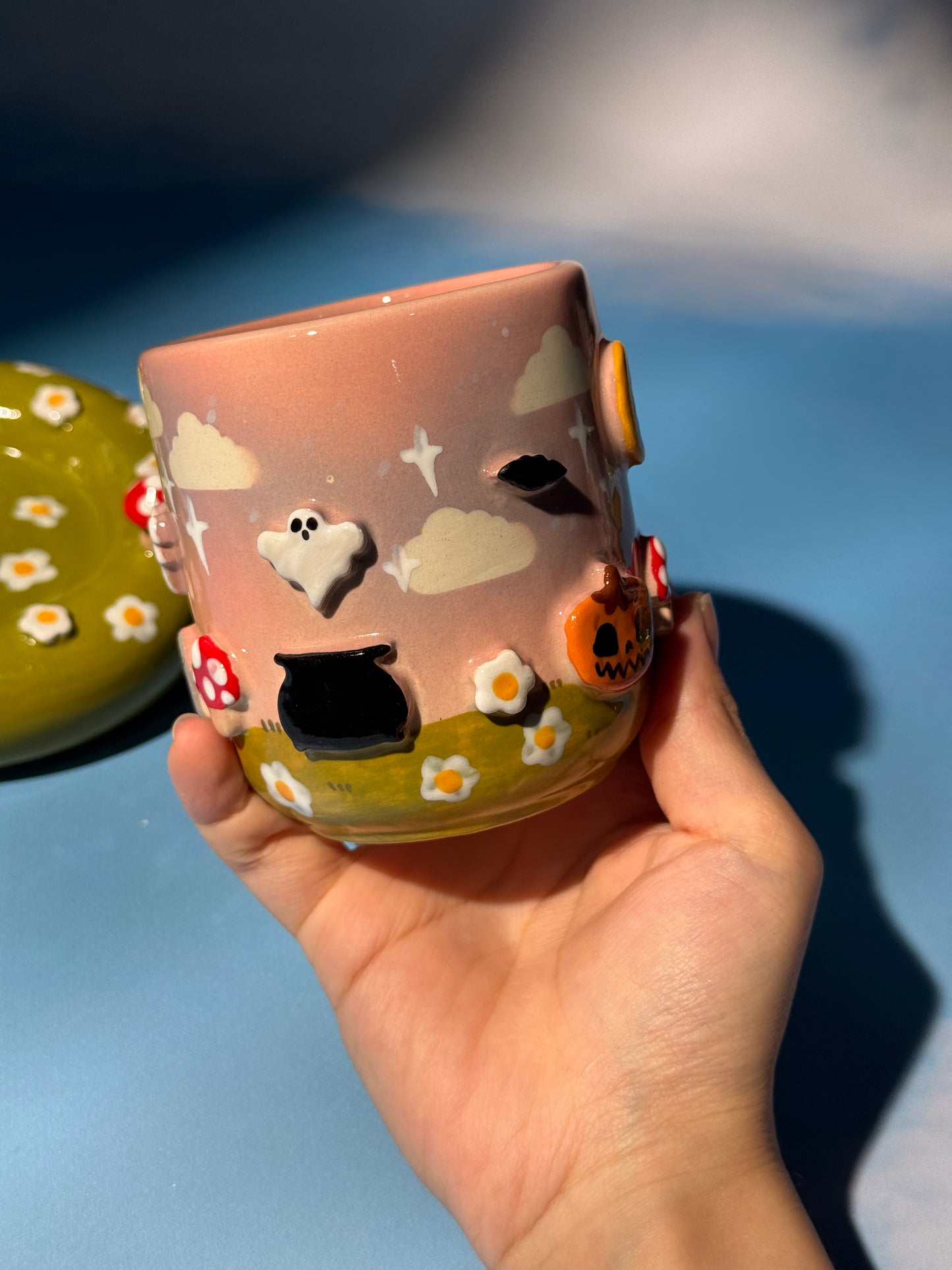 GHOSTY MUG SAUCER SET 1