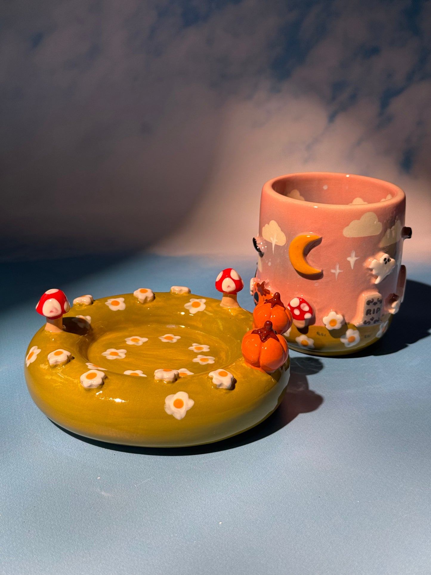 GHOSTY MUG SAUCER SET 3