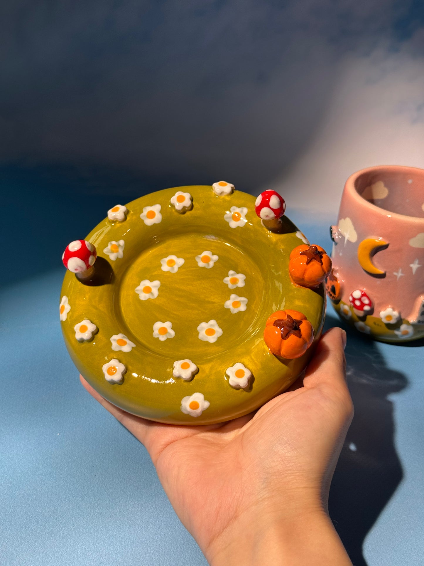 GHOSTY MUG SAUCER SET 3