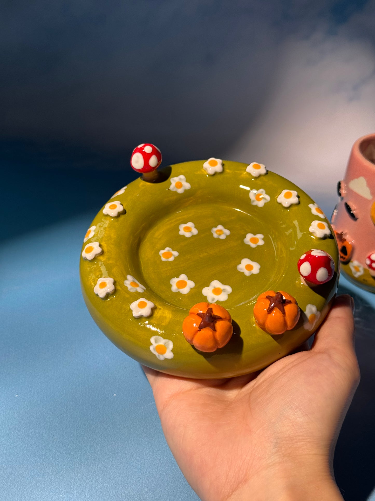 GHOSTY MUG SAUCER SET 4