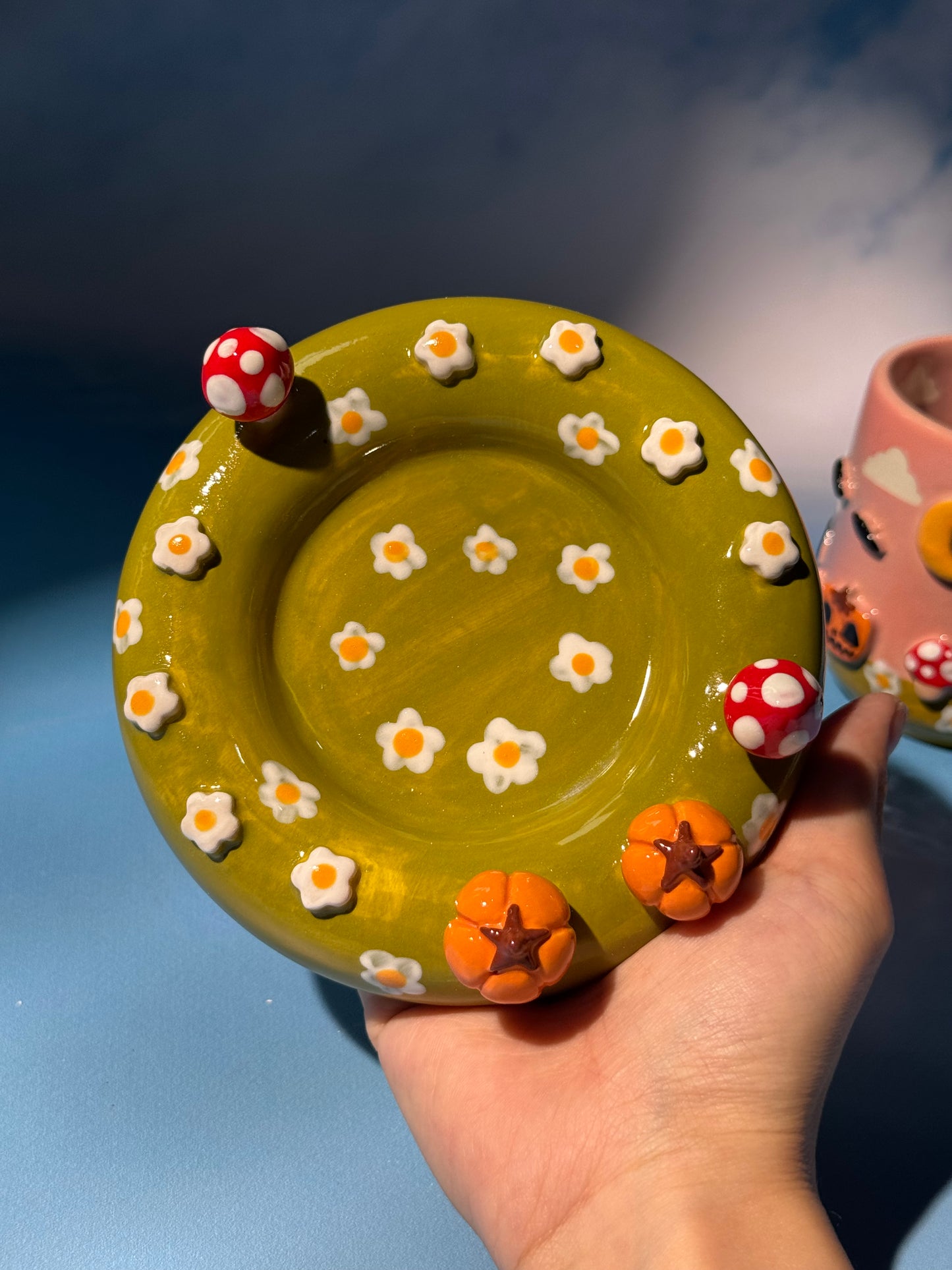 GHOSTY MUG SAUCER SET 4