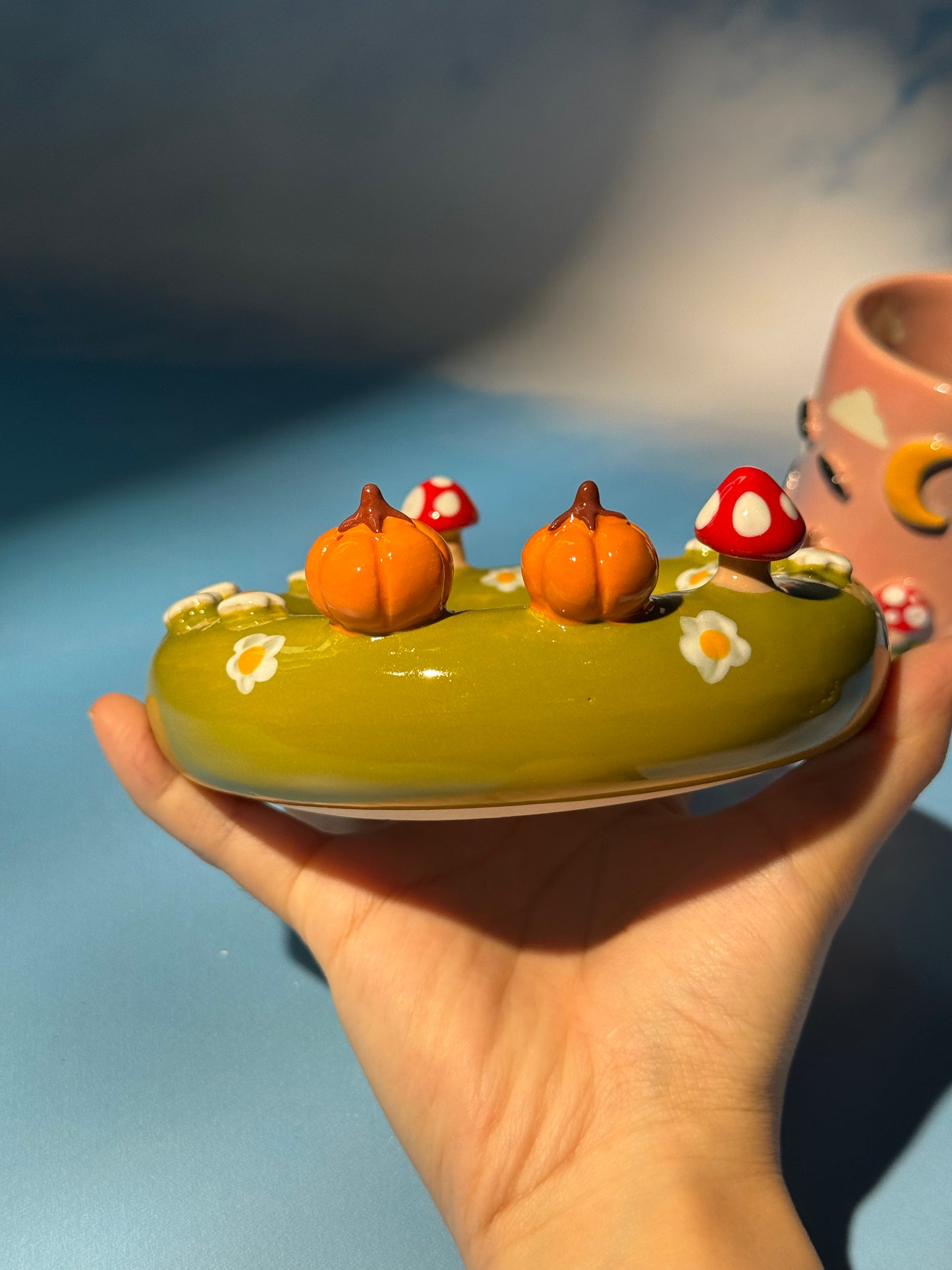 GHOSTY MUG SAUCER SET 4