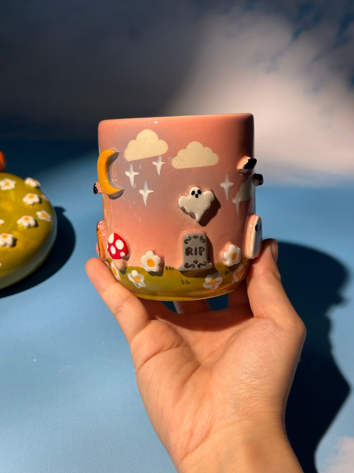 GHOSTY MUG SAUCER SET 5