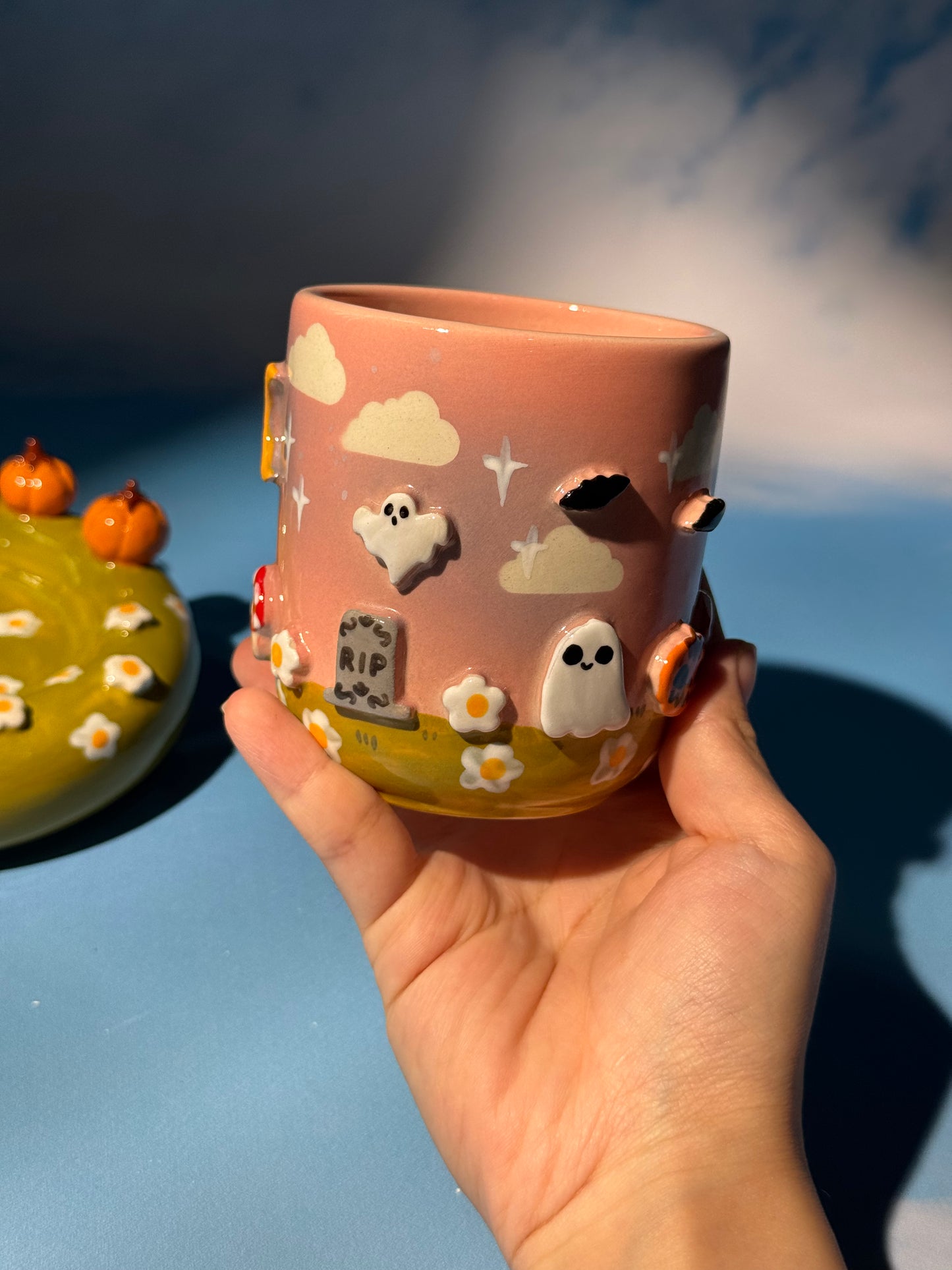 GHOSTY MUG SAUCER SET 6