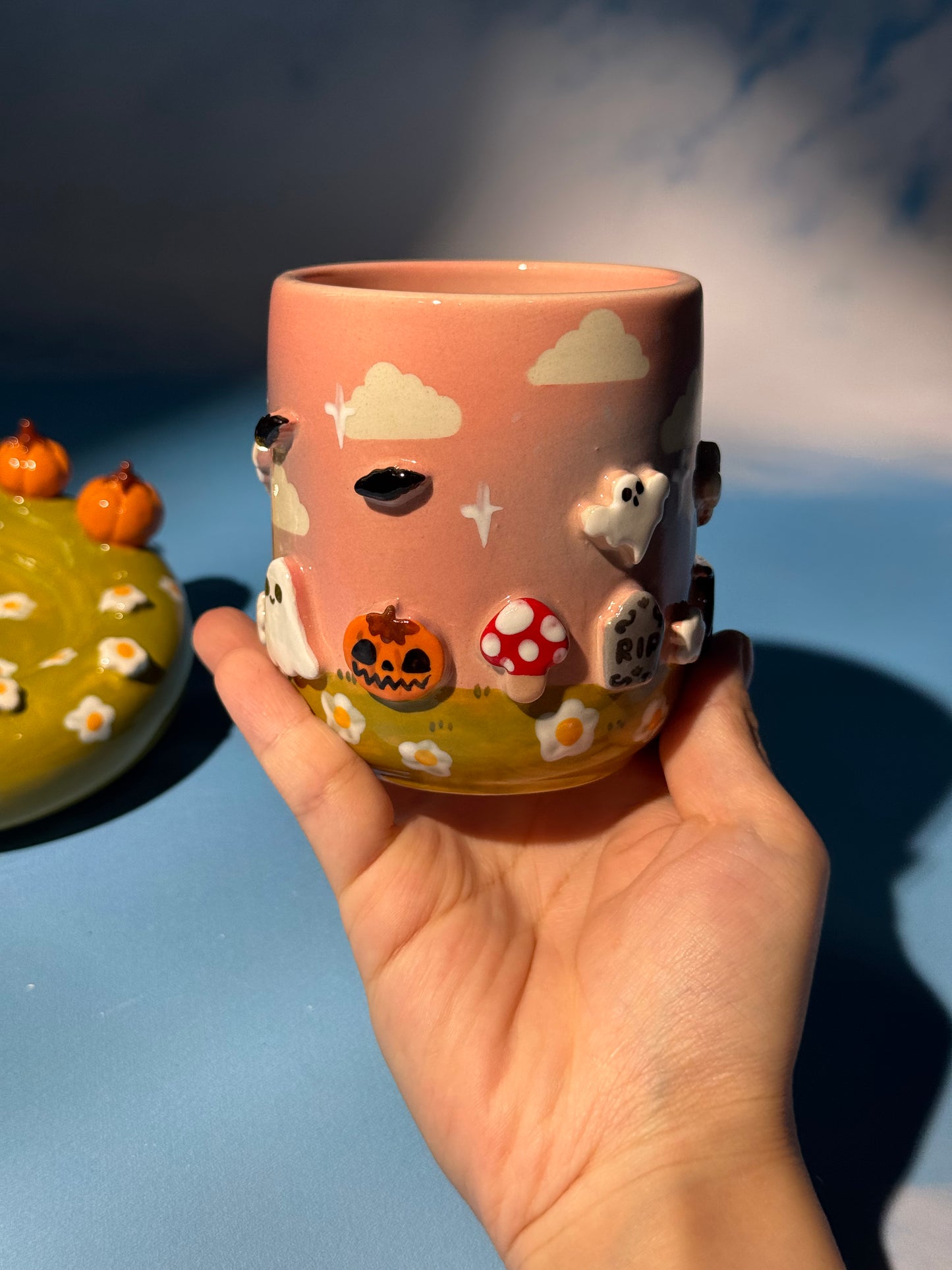 GHOSTY MUG SAUCER SET 6