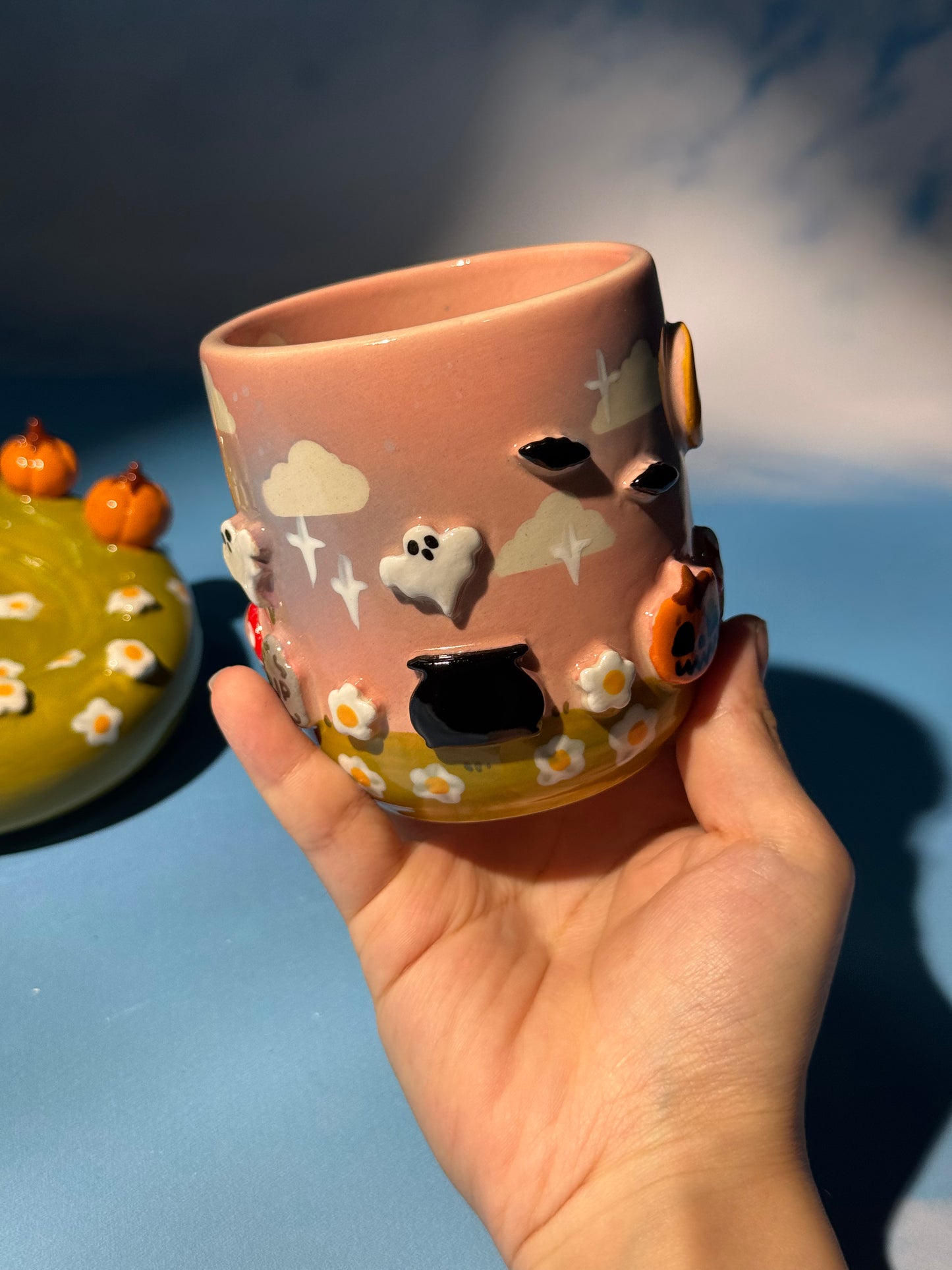 GHOSTY MUG SAUCER SET 6