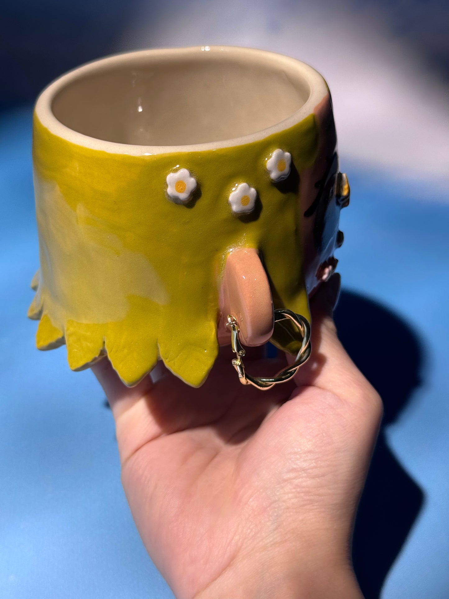 LIVY MUG 2