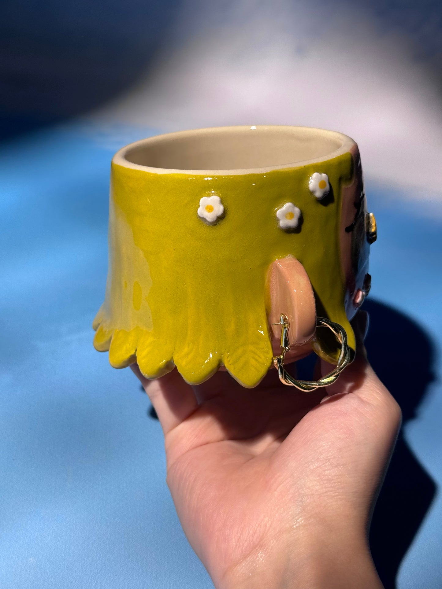 LIVY MUG 4